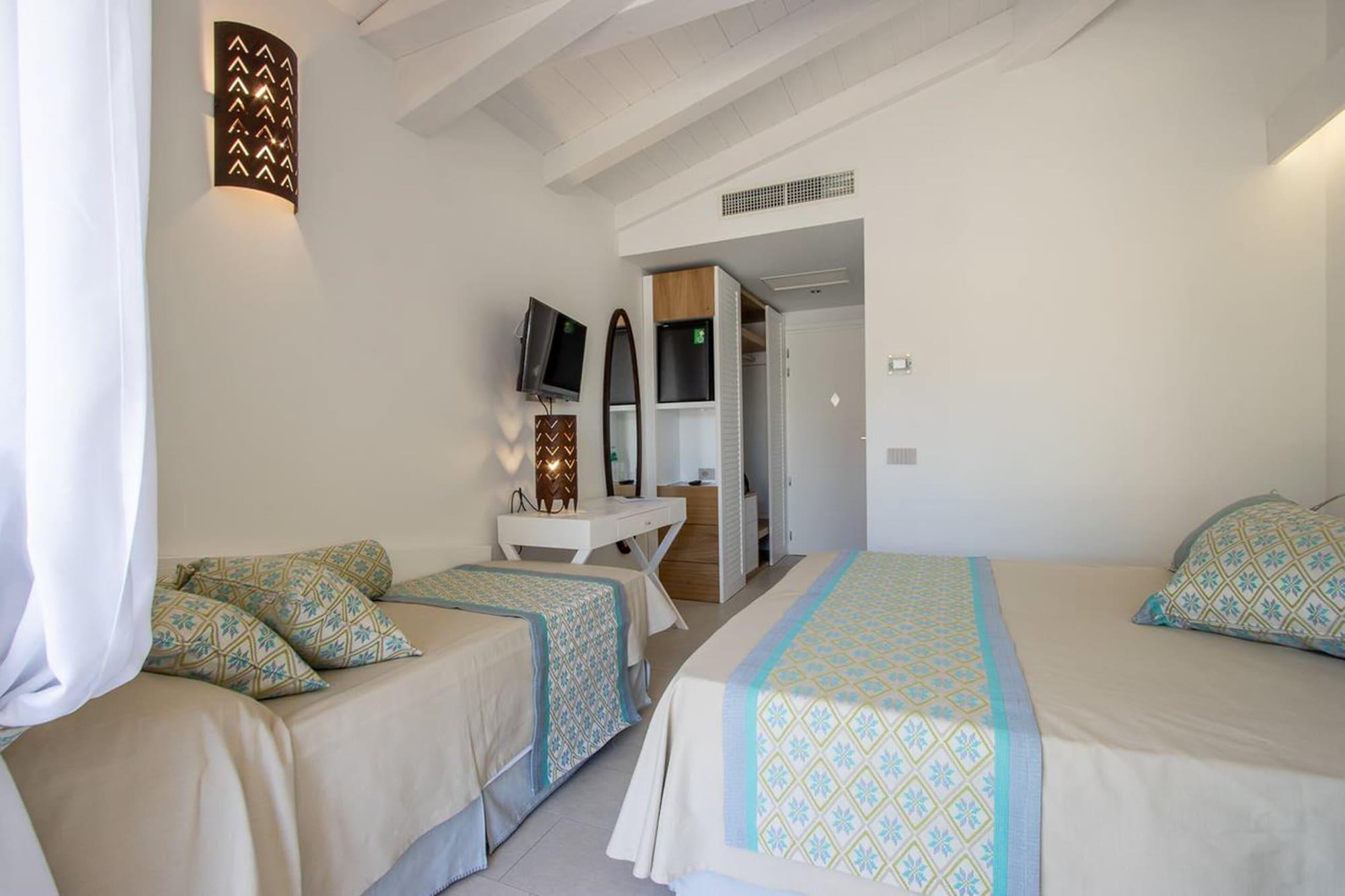 Limone Beach Resort Castiadas Εξωτερικό φωτογραφία