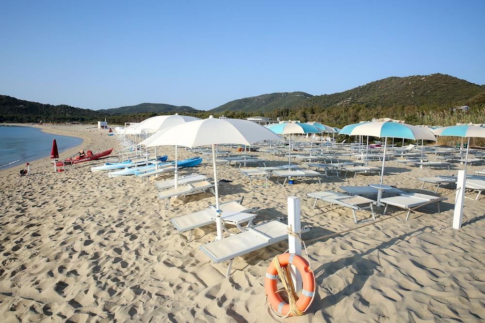 Limone Beach Resort Castiadas Εξωτερικό φωτογραφία